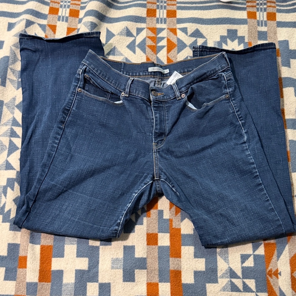 Levi's Classic Indigo Bootcut Jeans
